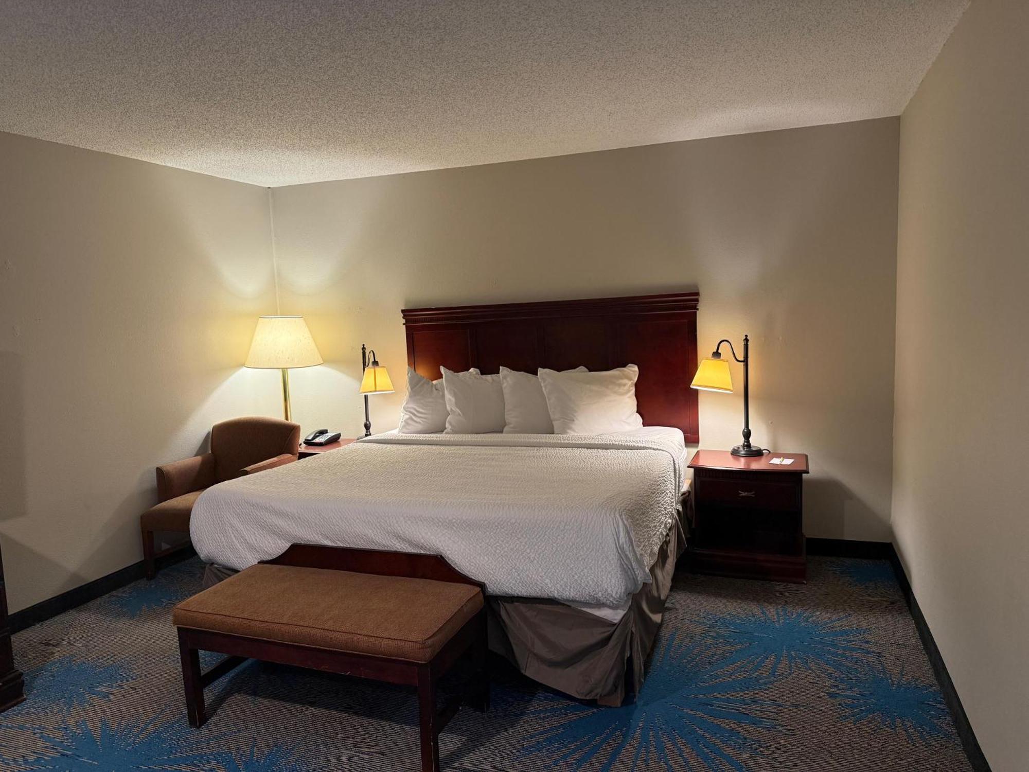 Days Inn by Wyndham Sturgis Exterior foto